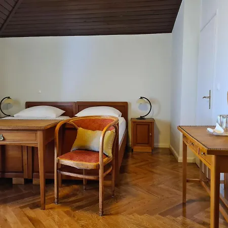 Bed & Breakfast Heritage - 1st Row To The Sea *