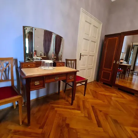 Bed & Breakfast Heritage - 1st Row To The Sea