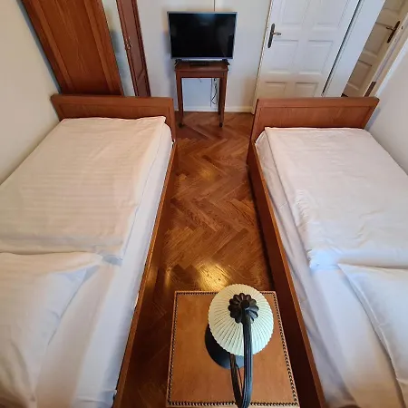 Bed & Breakfast Heritage - 1st Row To The Sea