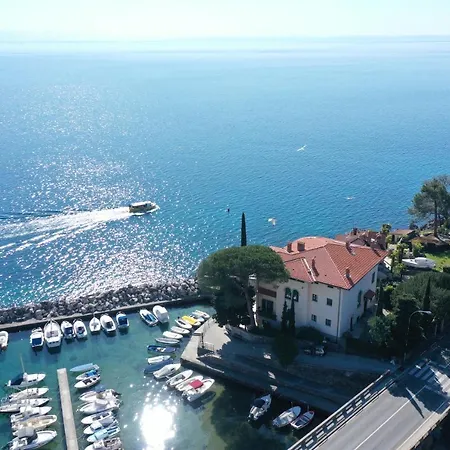 Heritage - 1st Row To The Sea Ičići